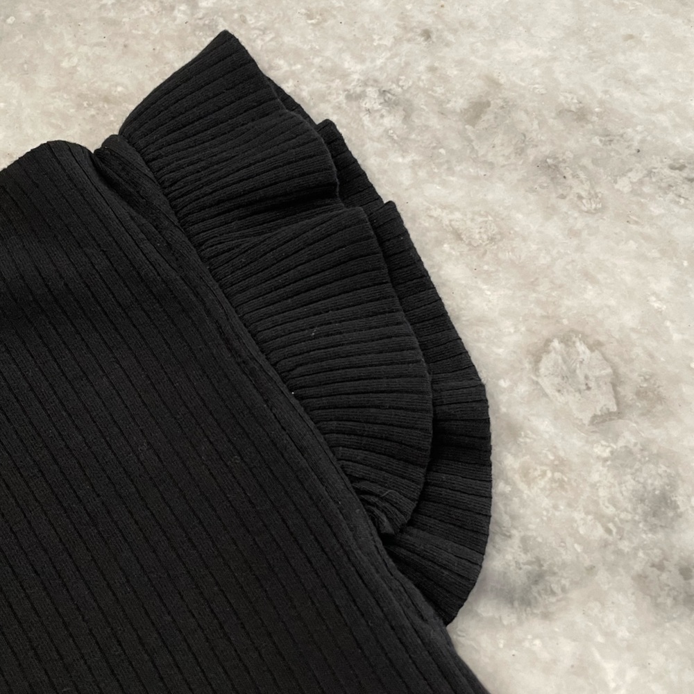 Storia Ribbed Mock Neck Ruffle Sleeve Top - Picture 7 of 11